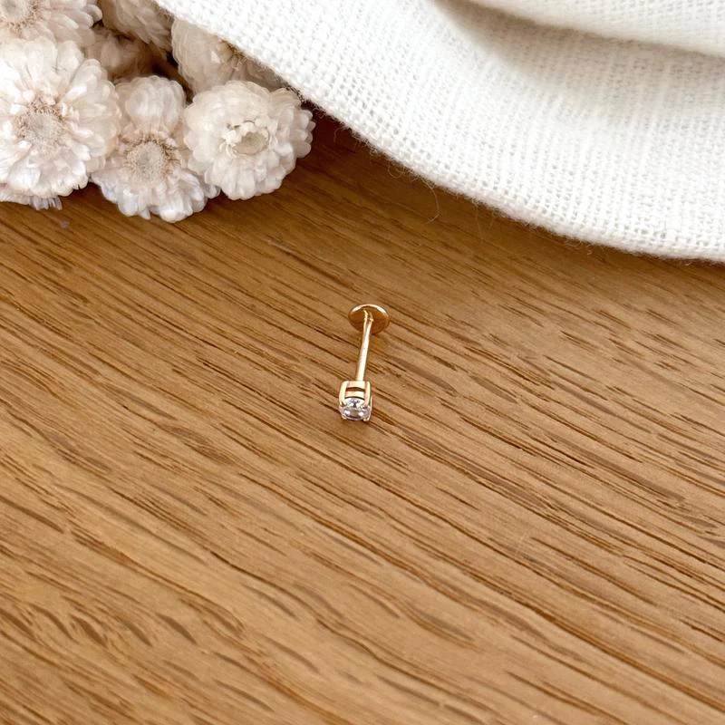 Piercing oreille "Dani" plaqué or