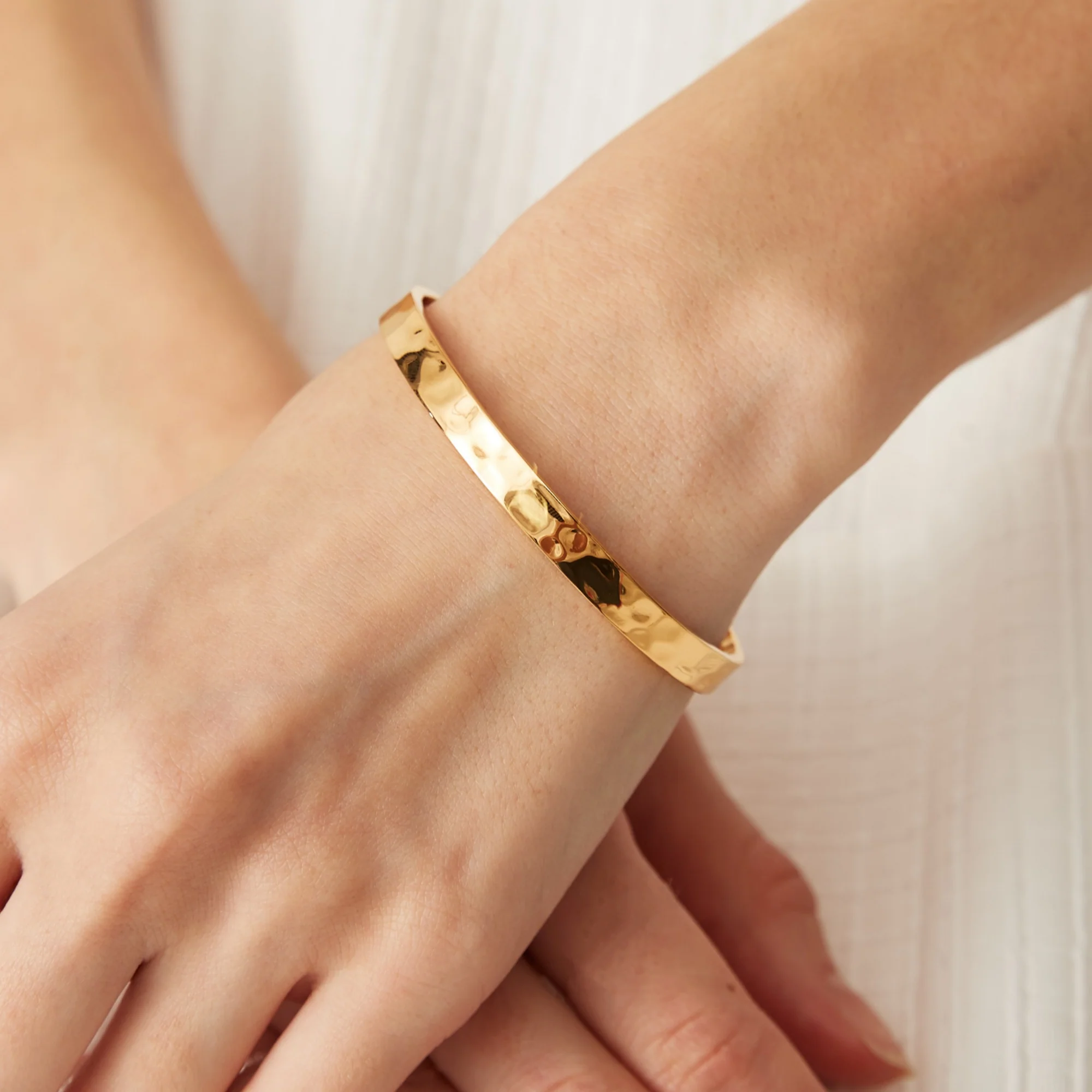 Bracelet Jonc Epais Martèle