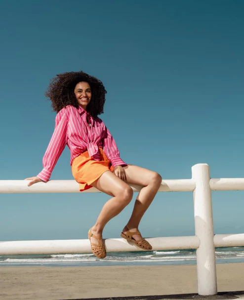 La sandale méduse cuir velours camel – Image 3