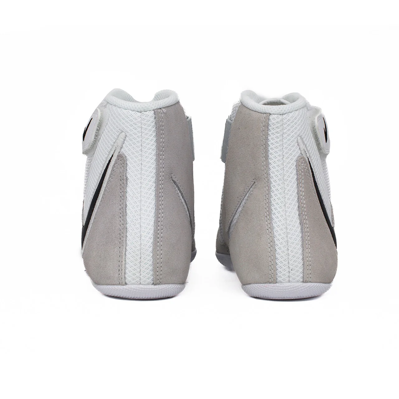 Ringerschuhe NIKE Speedsweep VIII - Weiß/Grau – Image 8