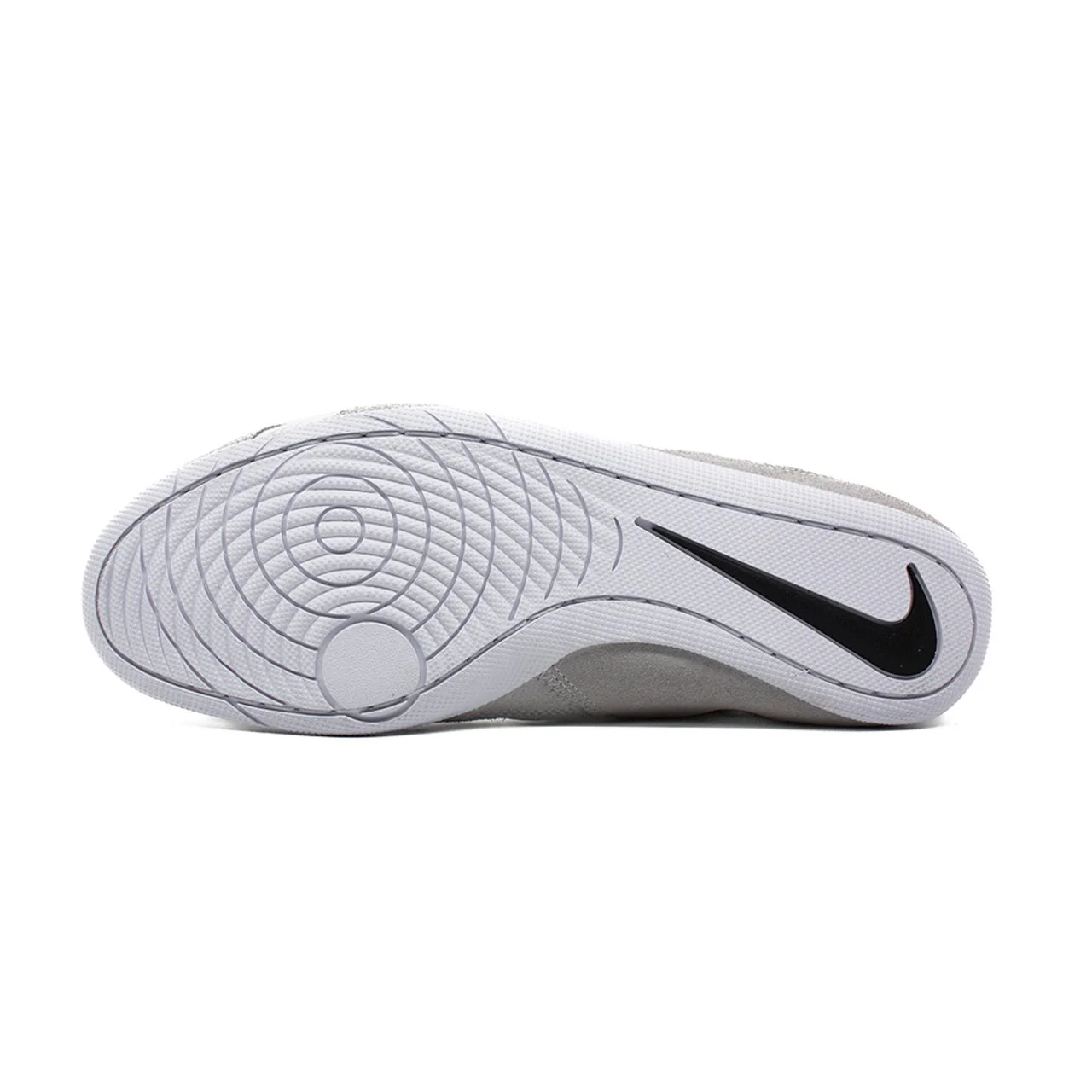 Ringerschuhe NIKE Speedsweep VIII - Weiß/Grau – Image 9