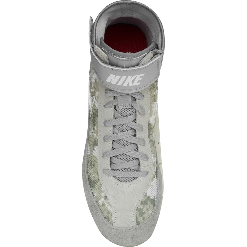 Ringerschuhe NIKE Speedsweep VII - Camo – Image 3