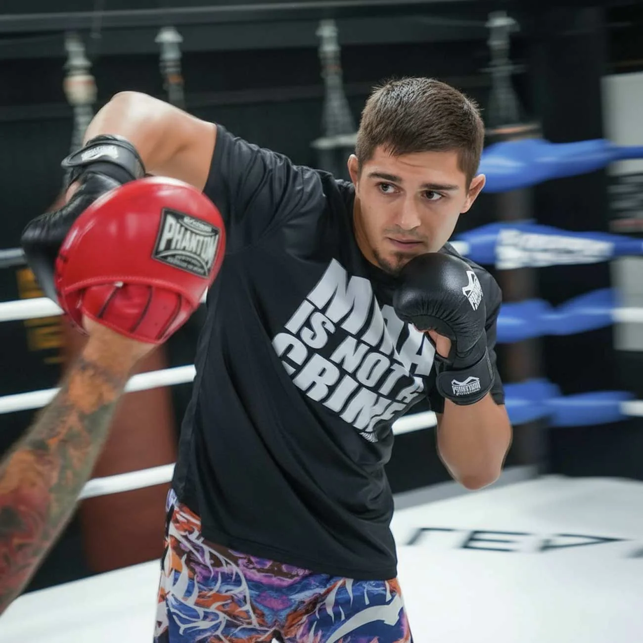 Trainingsshirt EVO MMA Is Not A Crime – Image 8