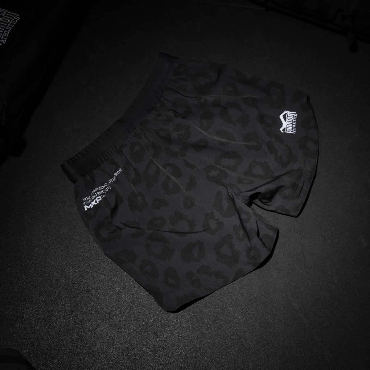 Fightshorts FUSION Panther - Schwarz – Image 9