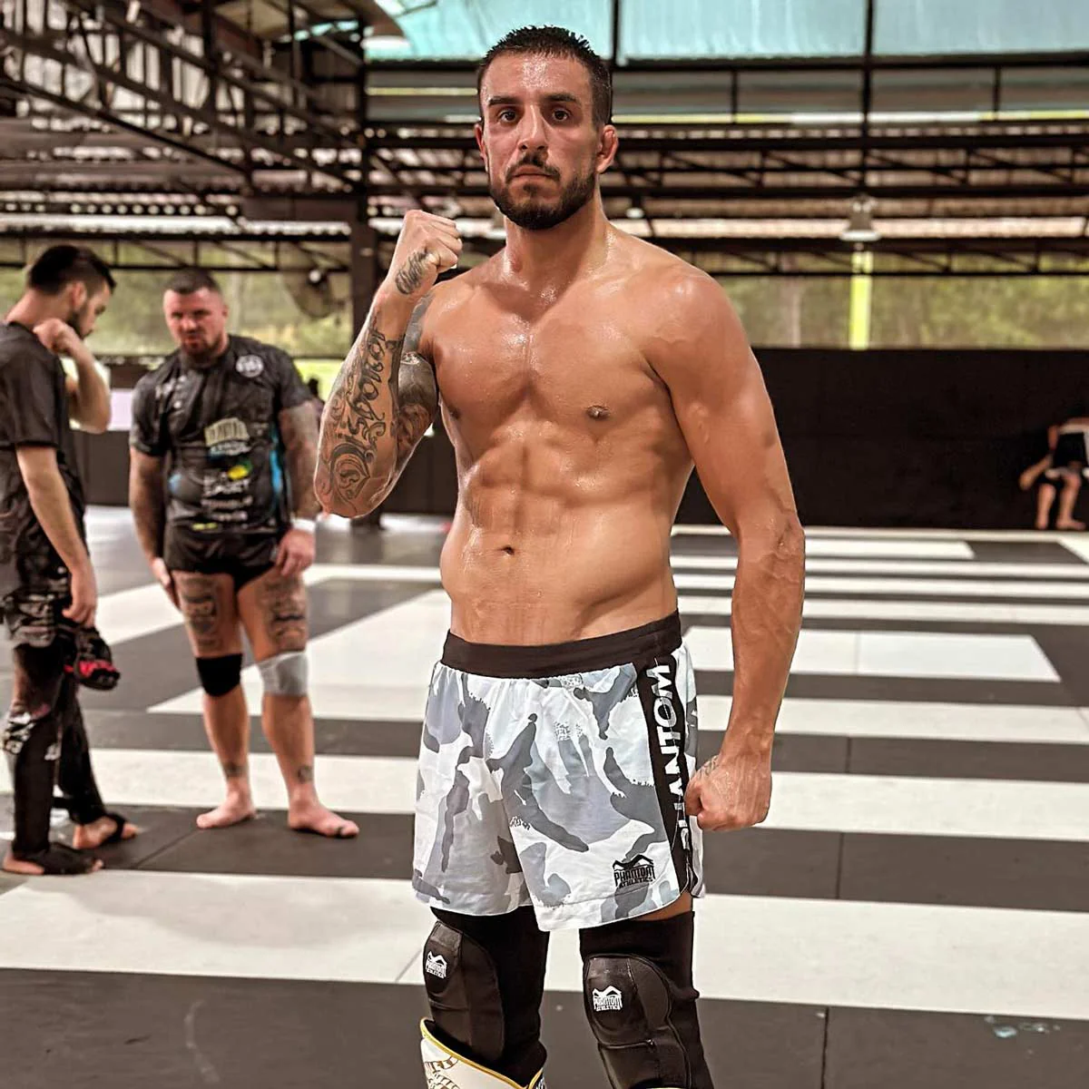 Fightshorts FUSION-R Whiteout – Image 4