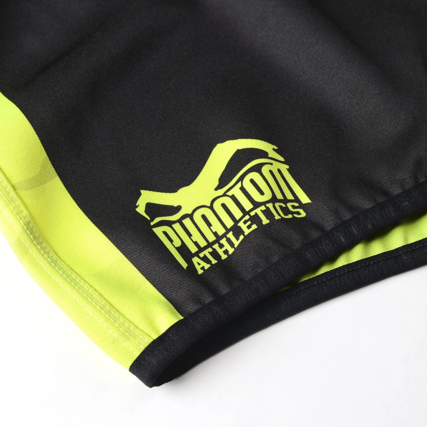 Fightshorts REVOLUTION - Schwarz/Neon – Image 6