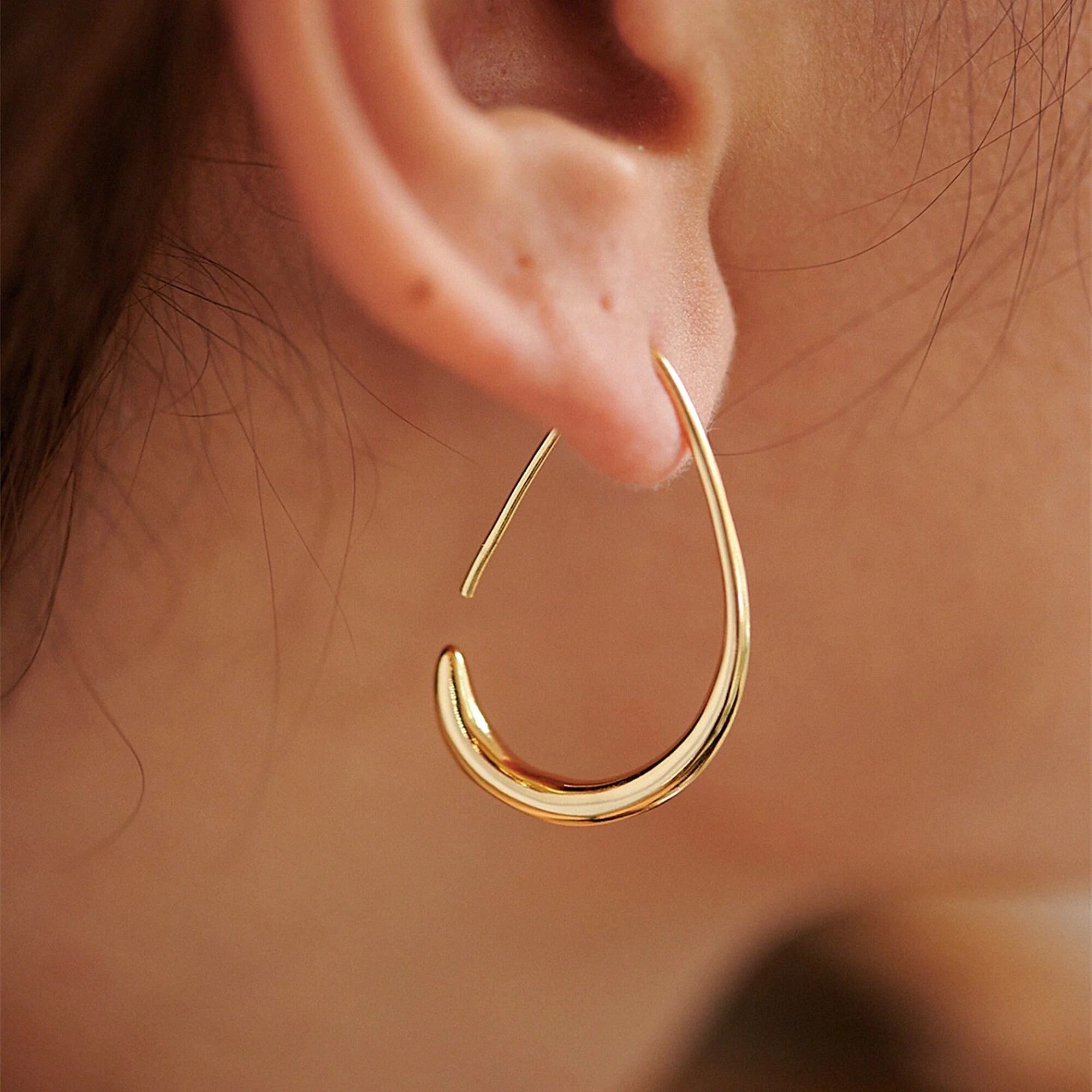 Boucles d’oreilles Créoles Forme Goutte d'eau – Image 2