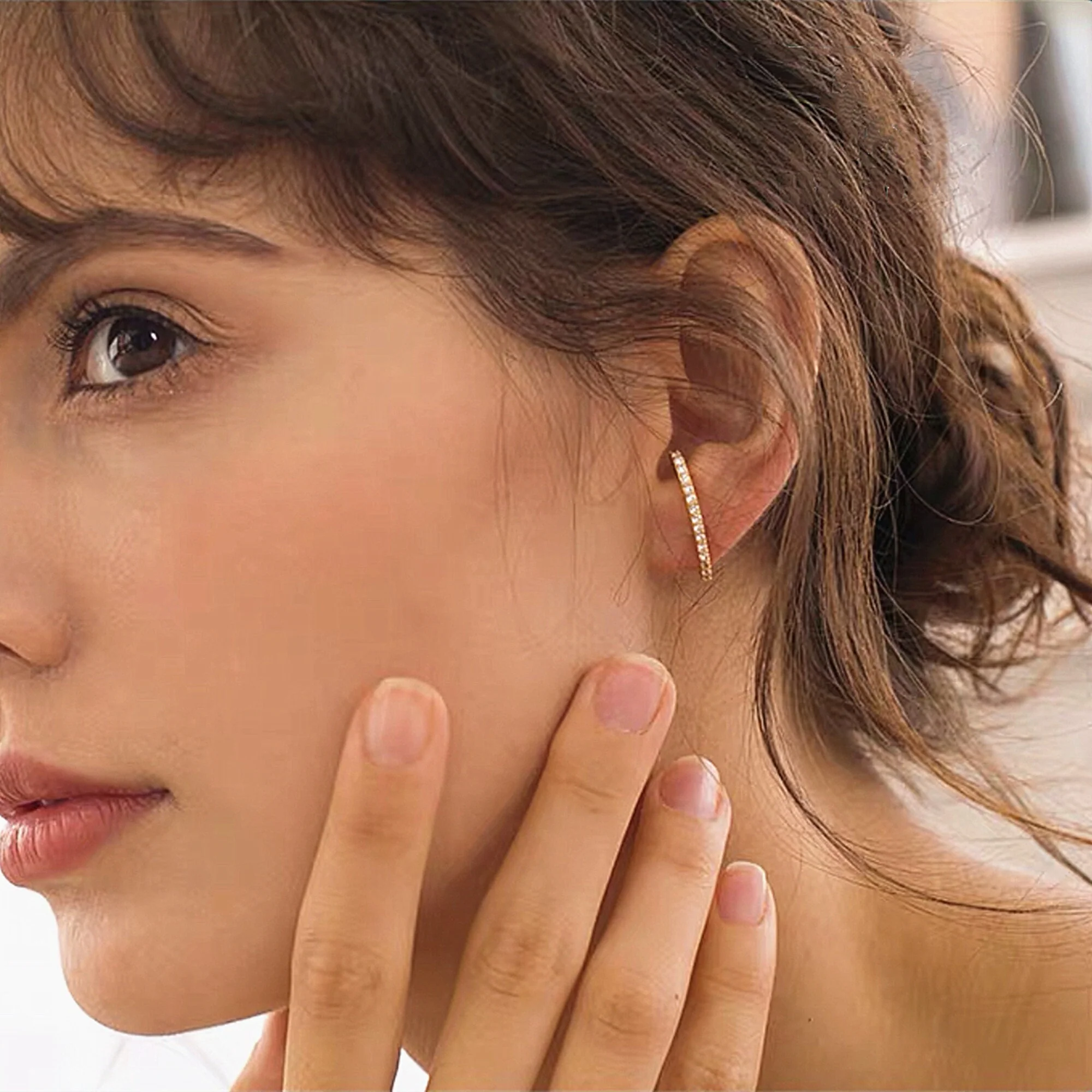 Boucles d'oreilles Manchette de Lobe Zircons – Image 3