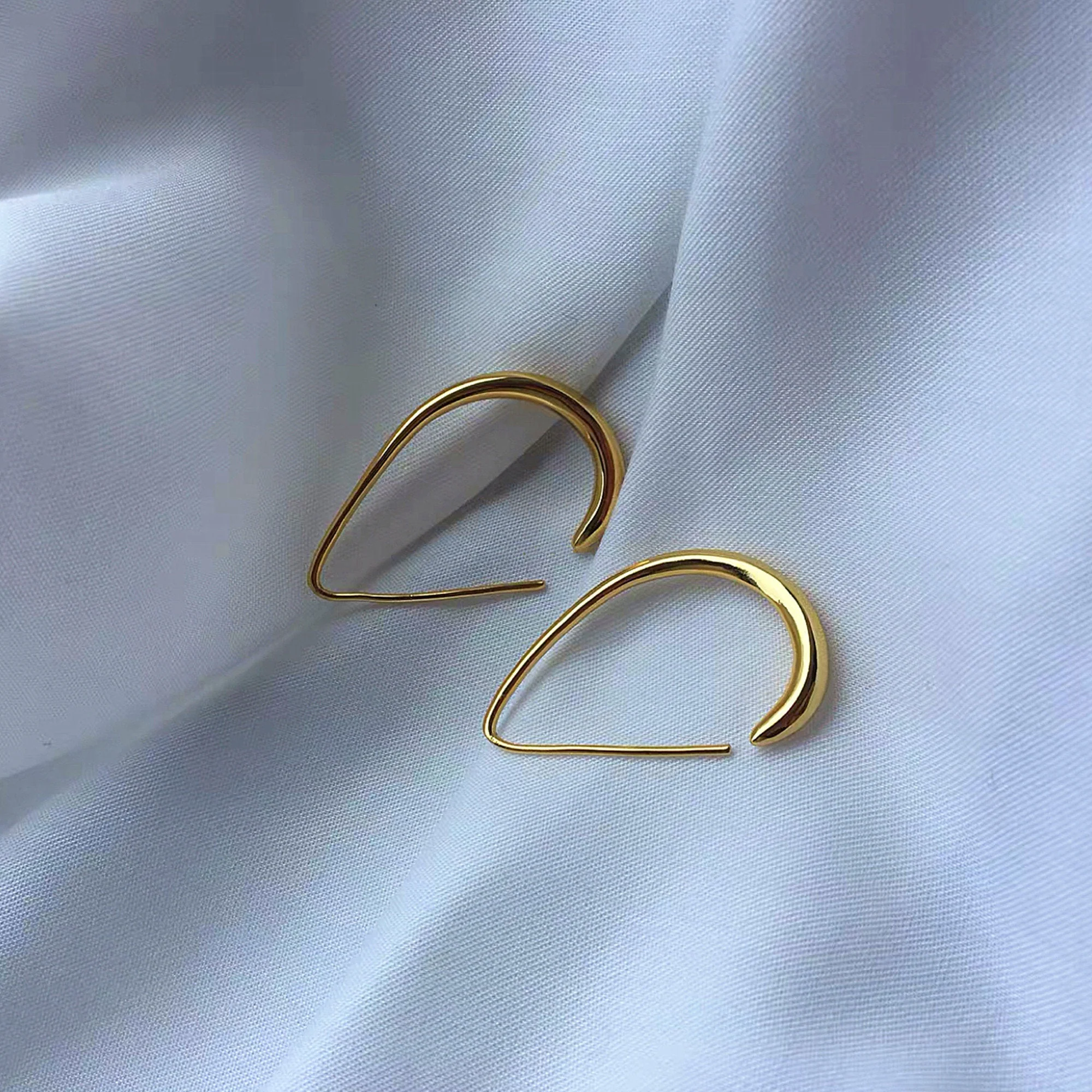 Boucles d’oreilles Créoles Goutte D'eau Giulia – Image 3