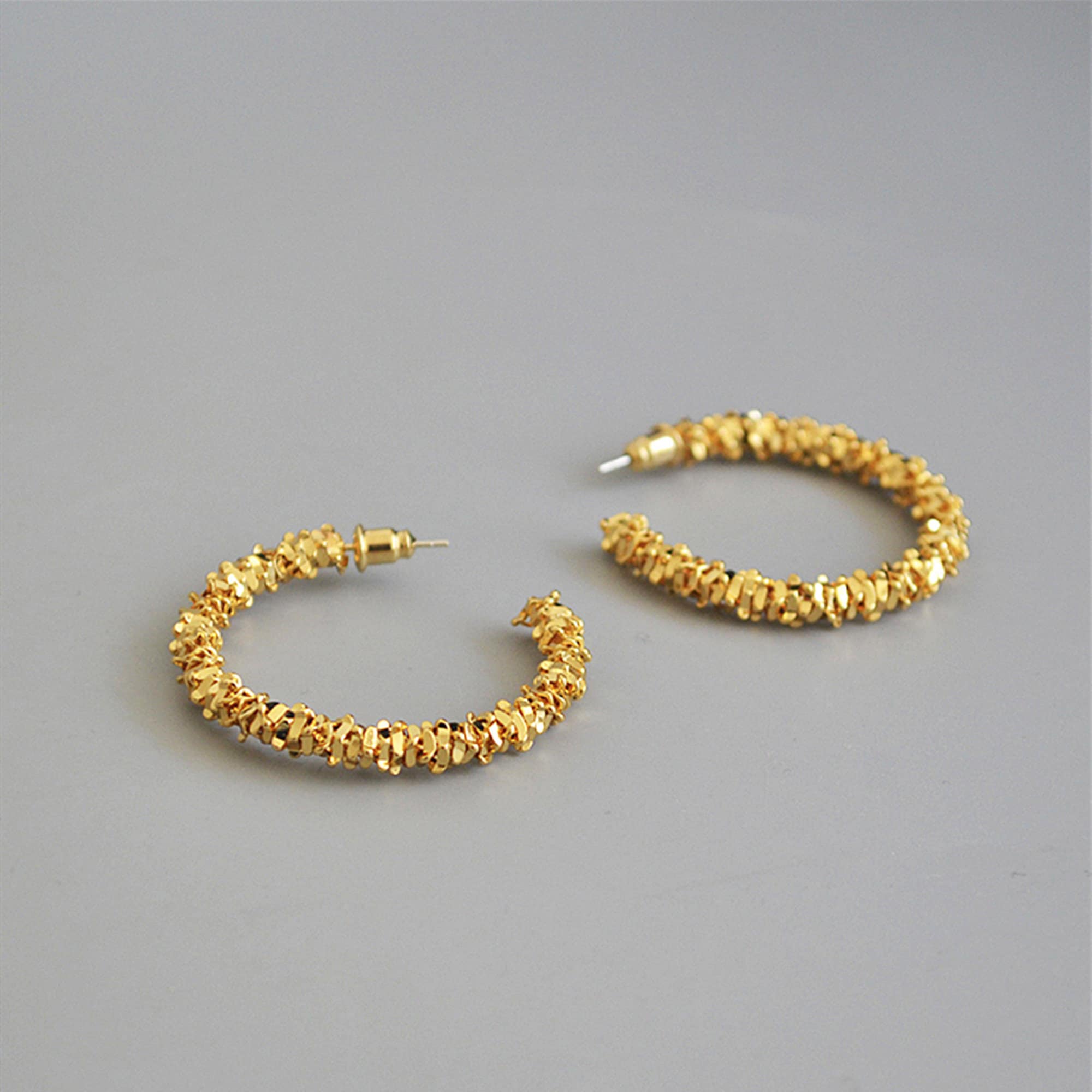 Boucles d'oreilles Créoles Torsadées Epaisses – Image 4