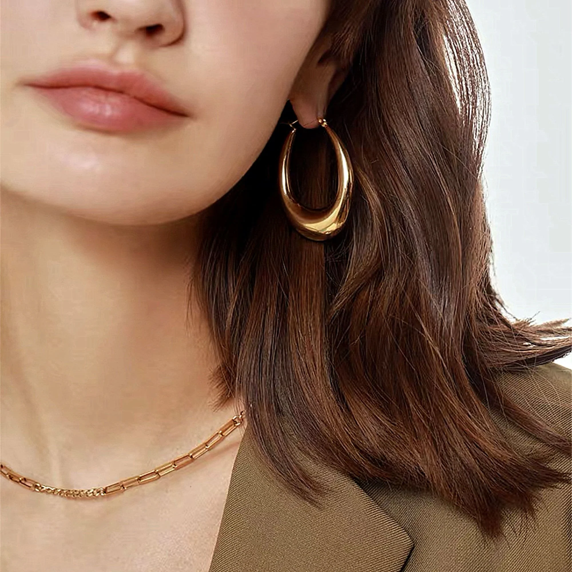 Boucles d’oreilles Créoles Epaisses Forme Goutte d'eau – Image 2