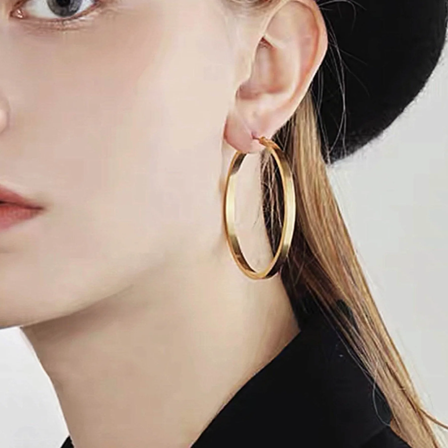 Boucles d’oreilles Créoles Cercle Bords Carrés