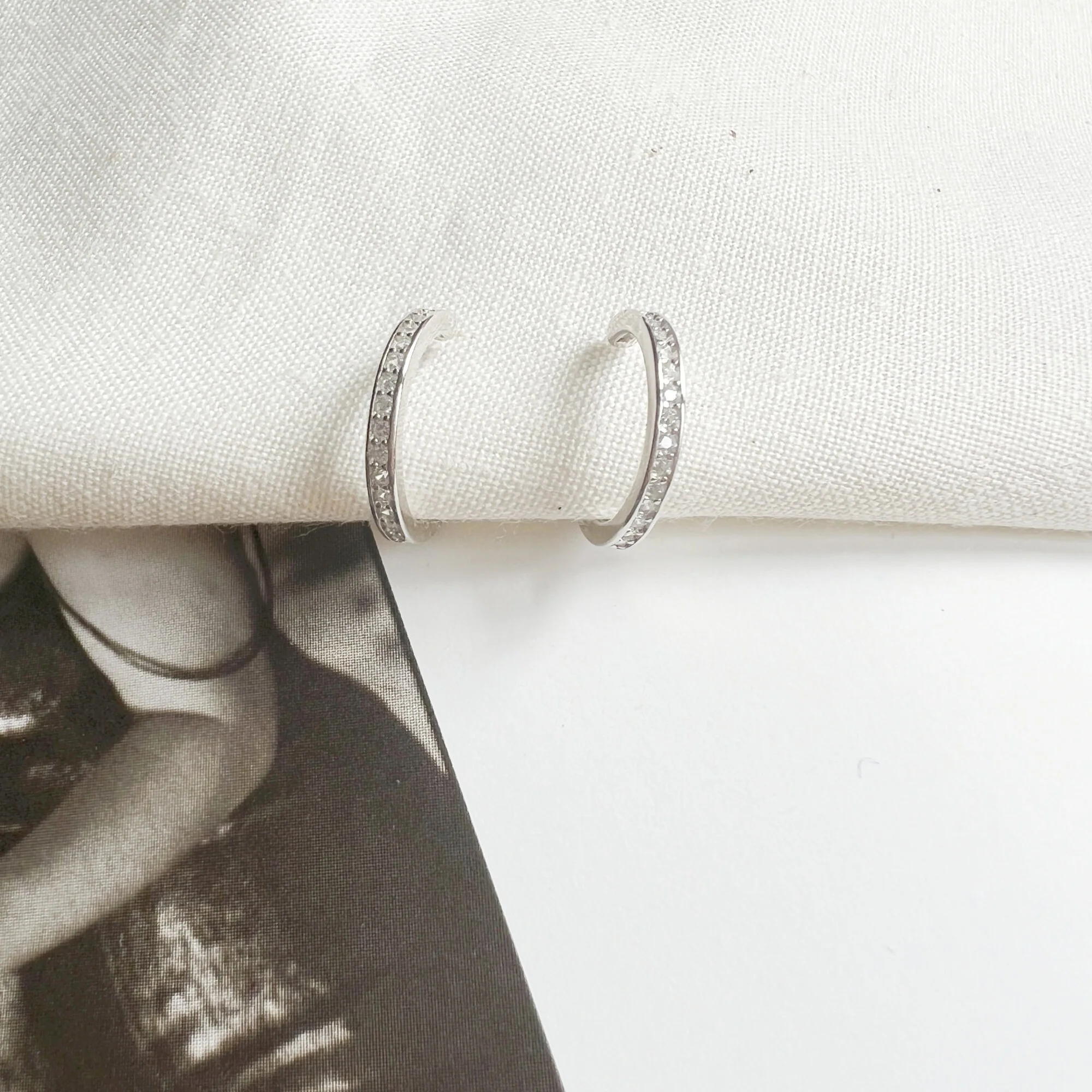 Boucle d'oreille Sans Perçage Zircon Ajustable – Image 8