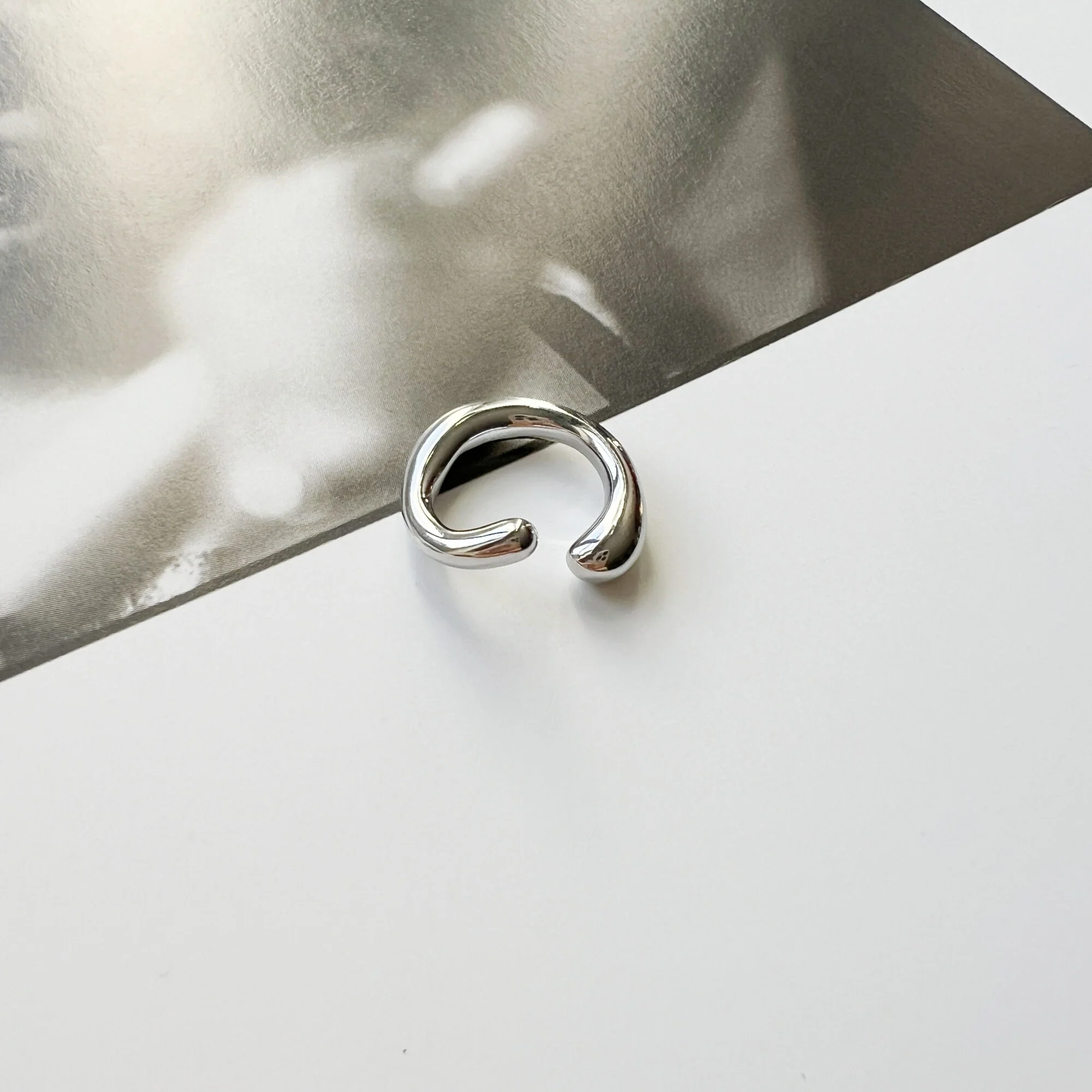 Boucle d'oreille Sans Perçage Simple et Epaisse – Image 6