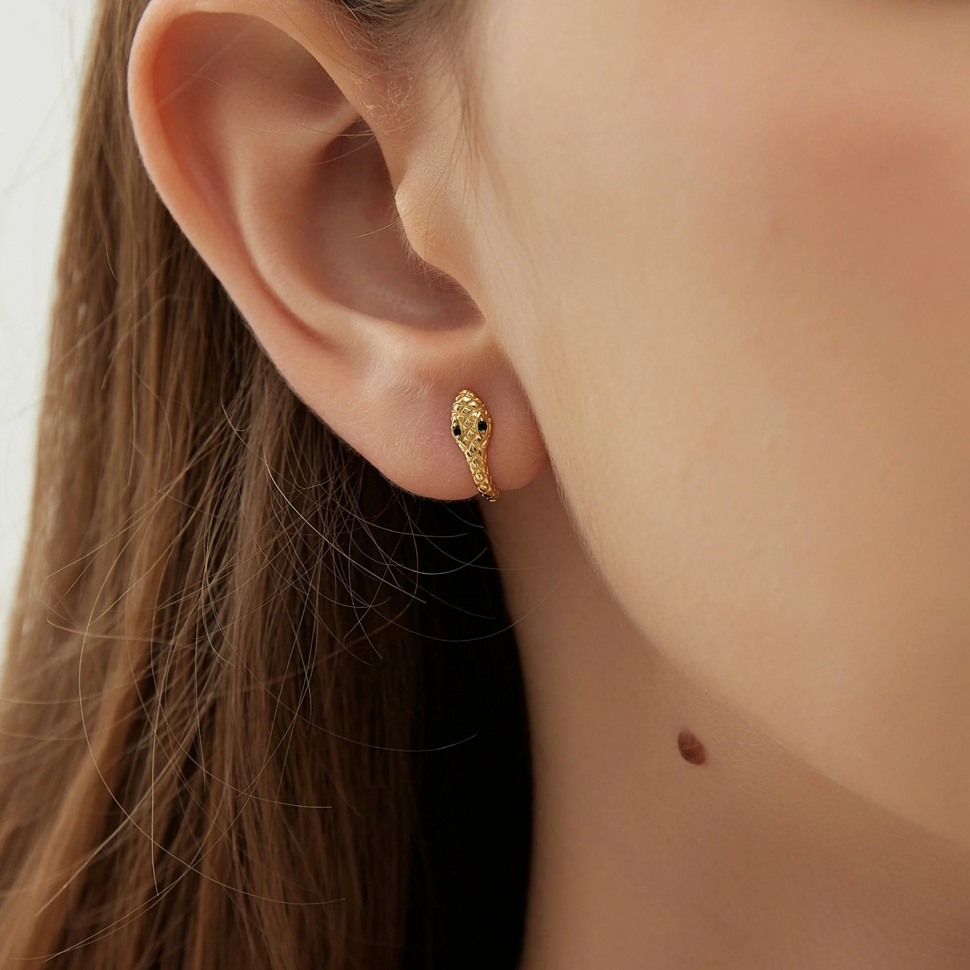 Boucle d'oreille Mini Créole Serpent Zircon Noir