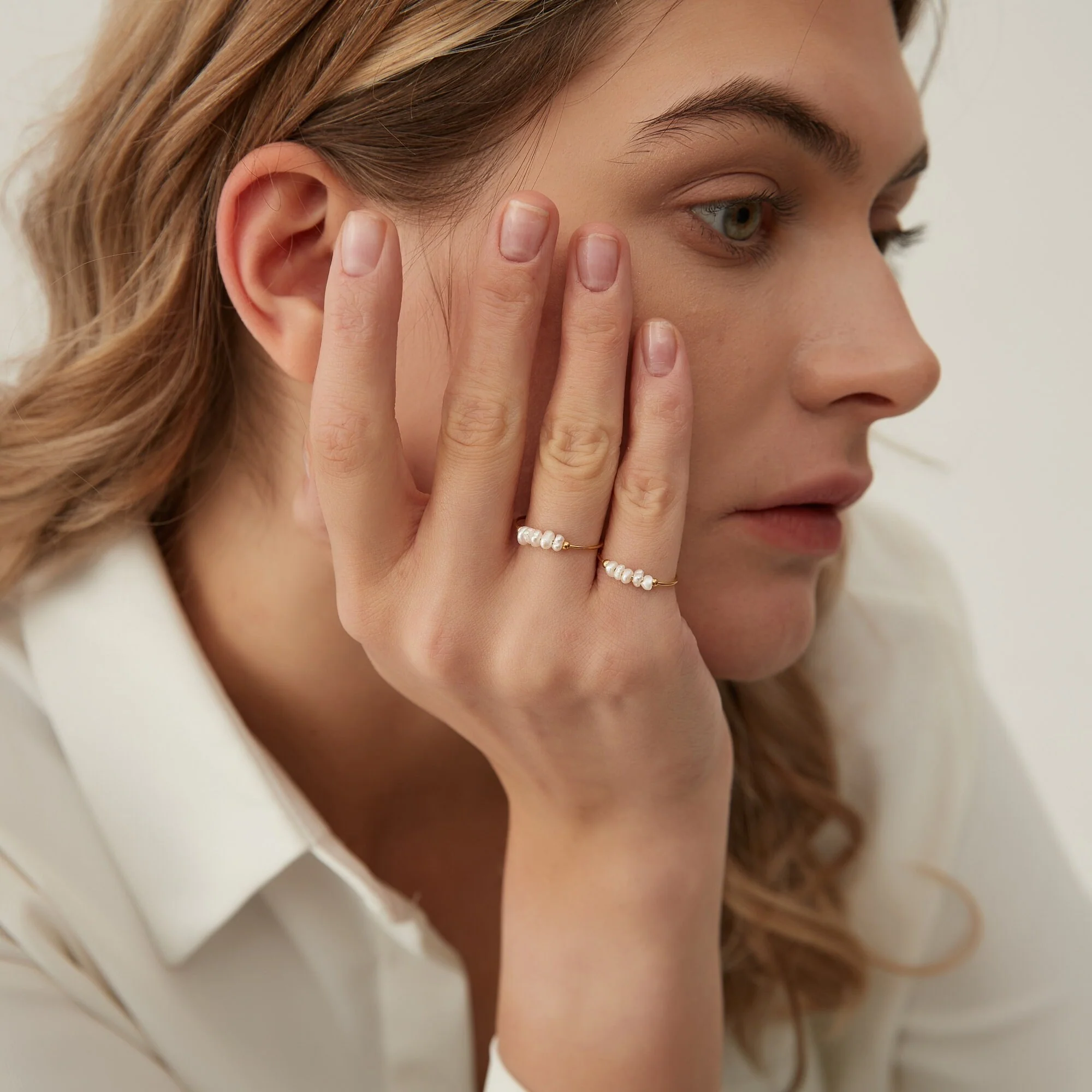 Bague Cinq Perles Baroques Blanches Naturelles – Image 4