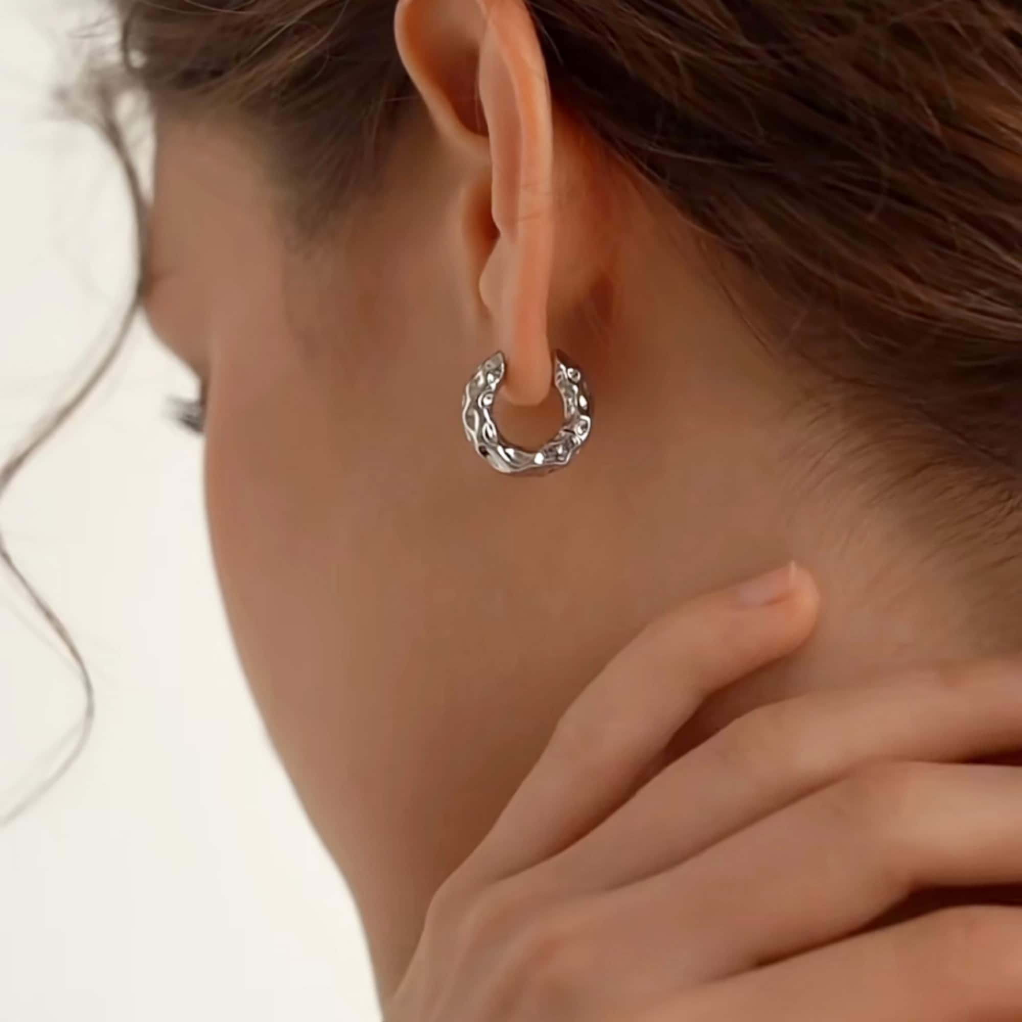 Boucles d'oreilles Créoles Epaisses Martelées