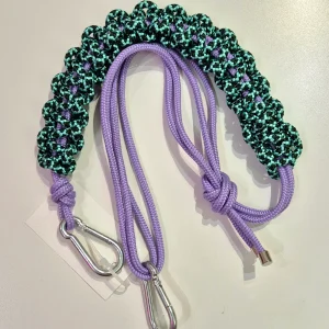 Anse Brope exclu Lila Green